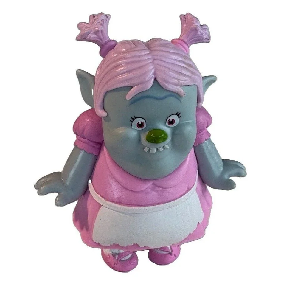 Hasbro DreamWorks Trolls BRIDGET Figure collectible PVC plastic 3.5” Cake Topper
